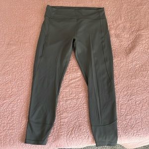 Lululemon Train Times Pant 25”, Army Green, Size 12